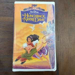 Disney The Hunchback of Notre Dame VHS Masterpiece Collection Clamshell Case VTG